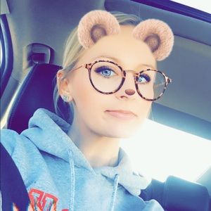 Meet your Posher, Jina